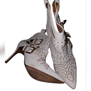 SCHUTZ White and Gold Studded Heels